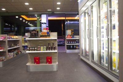 Estación de servicio, Pola de Siero